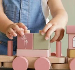 Little Dutch LD8035 Houten Blokkentrein Flowers FSC -Kinder Speelgoeds Winkel LD8035 little dutch blokkentrein flowers 4