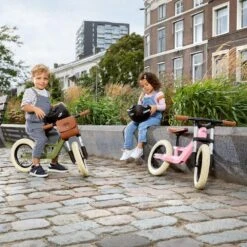 BERG BIKY Retro Pink Loopfiets 12 ” Inch Luchtbanden -Kinder Speelgoeds Winkel bergtoys biky retro pink 12 inch loopfiets speelactief.nl berg 6