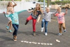 BS Toys GA264 Beweegspel Moves -Kinder Speelgoeds Winkel buitenspeel ga264 moves 3