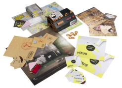 Escaperoom The Game + Gratis Uitbreidingsset -Kinder Speelgoeds Winkel gezelschapsspel escaperoom the game identity games 1 1