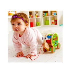 Trekfiguur Hape: Walk-a-Long Snail -Kinder Speelgoeds Winkel houten trekdier hape walk a long slak 3