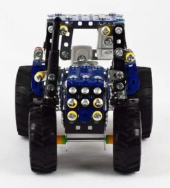 Tronico Mini New Holland T4 Met Aanhangwagen – 1 : 32 -Kinder Speelgoeds Winkel new holland t4 met aanhanger tronico mini 10056 2