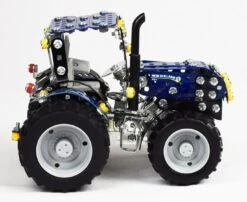 Tronico Mini New Holland T4 Met Aanhangwagen – 1 : 32 -Kinder Speelgoeds Winkel new holland t4 met aanhanger tronico mini 10056 4