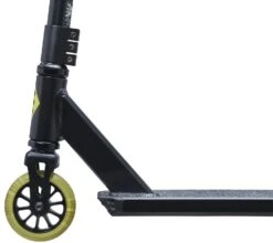 Stuntstep Slamm Classic V8 Yellow -Kinder Speelgoeds Winkel slamm classic v8 yellow 3