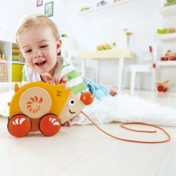 Trekfiguur Hape Egel -Kinder Speelgoeds Winkel trekdiertje hape walk a long egel 3